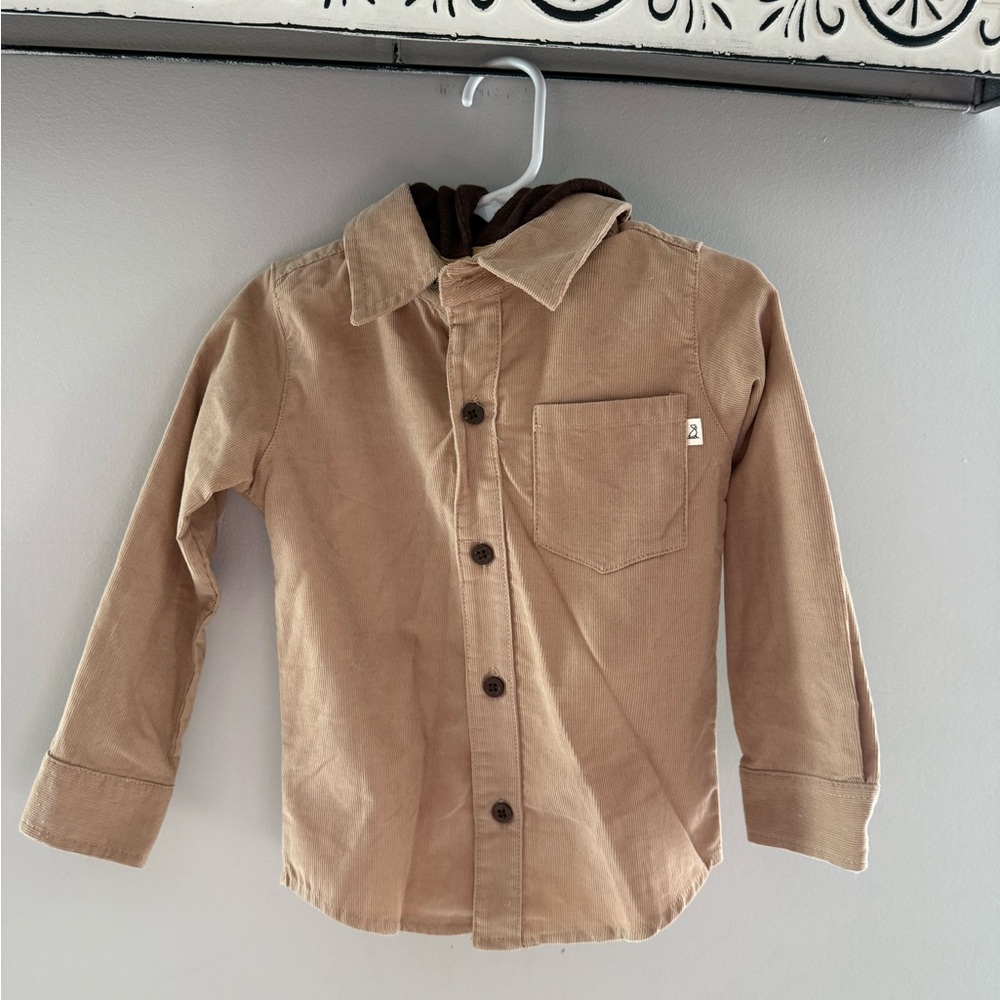 (NWT) Me & Henry Hooded Corduroy Button Shirt